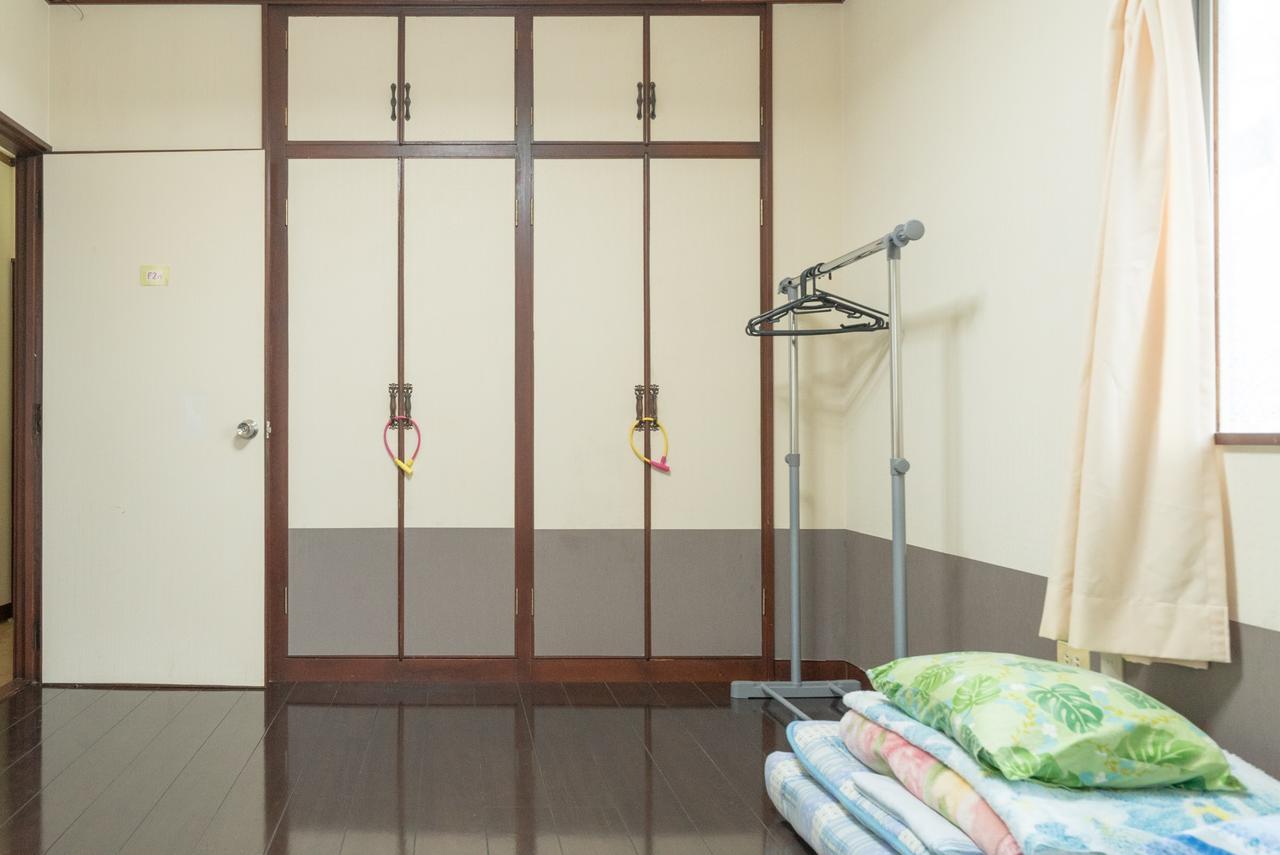 沖縄の宿 行燈 あんどん Naha Zewnętrze zdjęcie